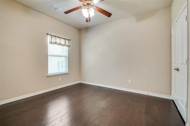 Building Photo - 2520 Sabine Cir