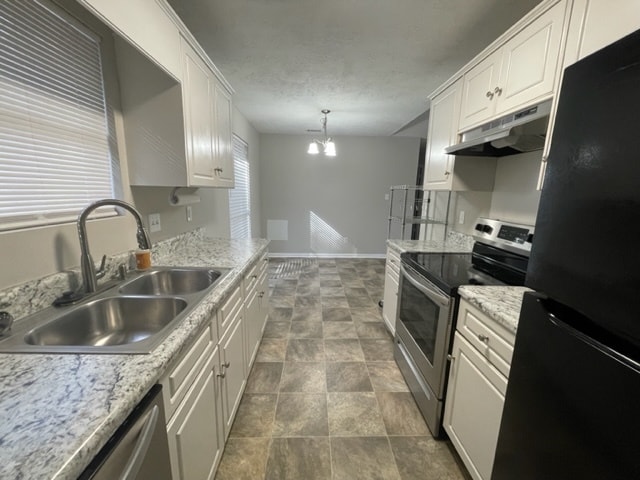 Building Photo - 3114 Ocean Dr