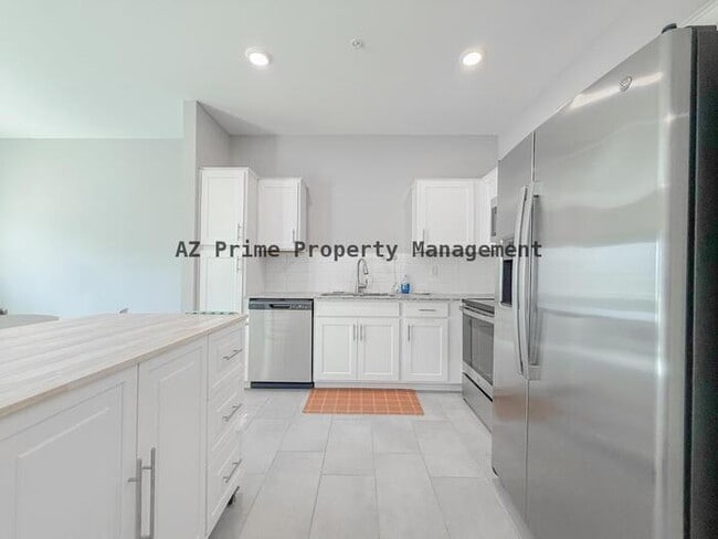 Building Photo - 2269 W Echo Ln