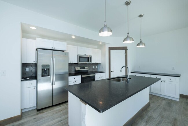 Building Photo - 71 Whiskey Way