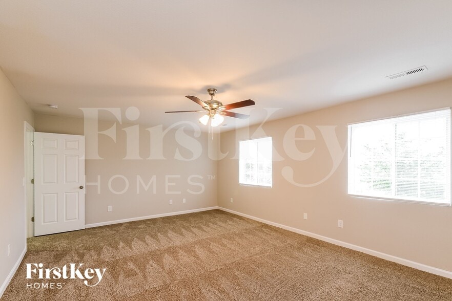 Building Photo - 3813 Shepway Loop