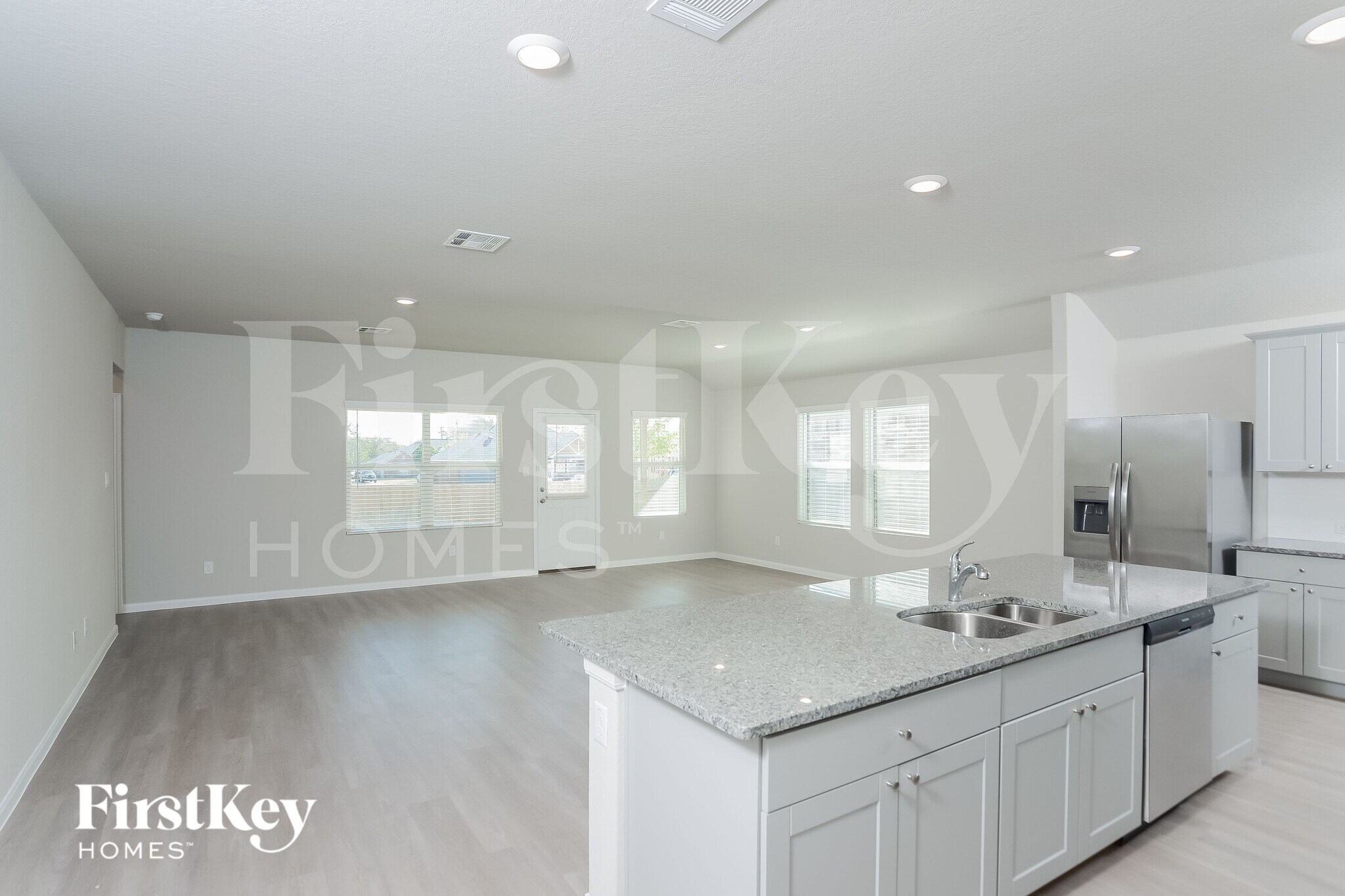 Building Photo - 9158 Landa Falls