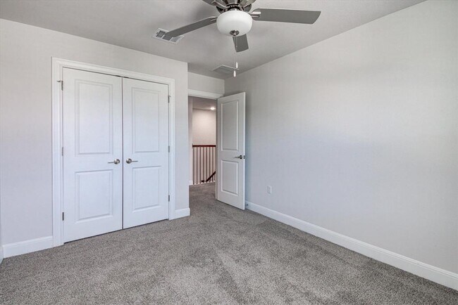 Building Photo - 15610 Ellinger Dr