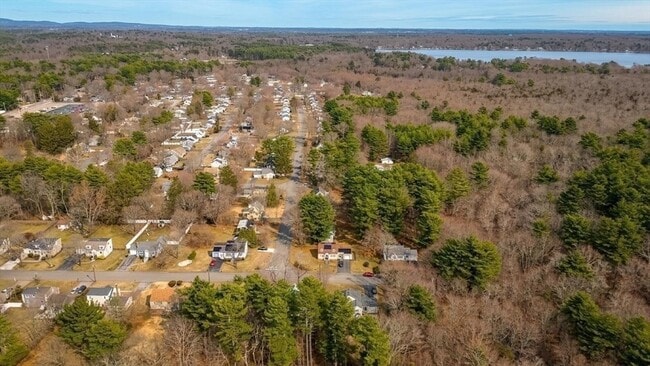 Building Photo - 26 Lee Rd