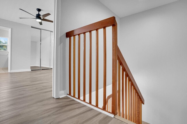 Building Photo - 8156 Chelsea 56c Ct