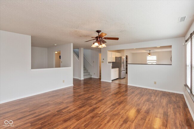 Building Photo - 2372 Cedarmill Dr