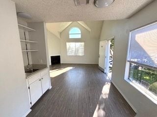 Building Photo - 1103 W Angeleno Ave