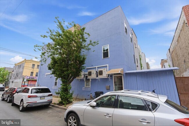 Building Photo - 1926 S 7th St
