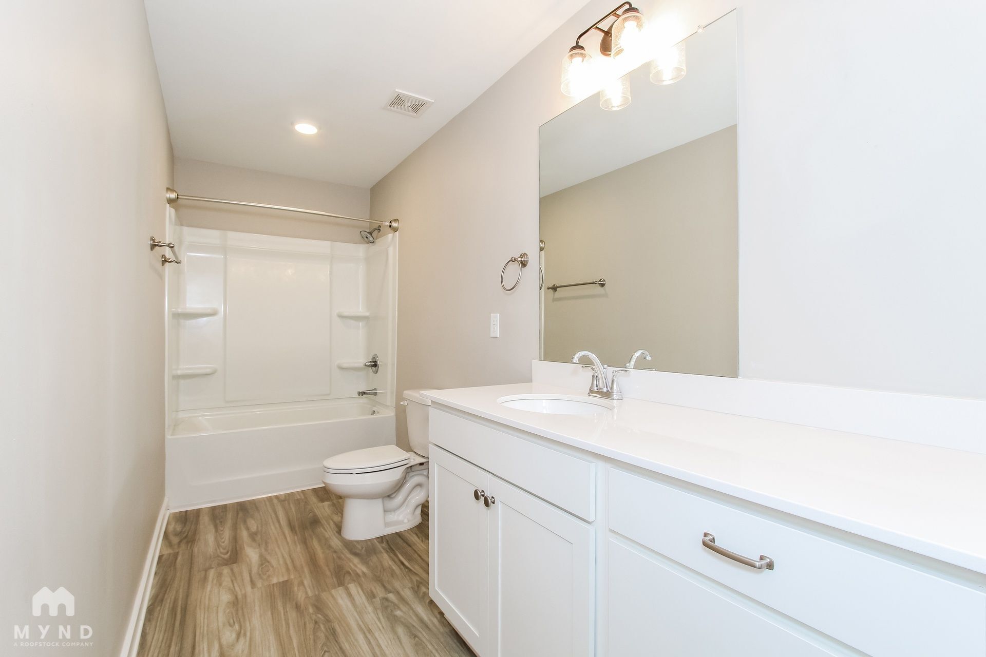 Building Photo - 15534 Tide Water Ct