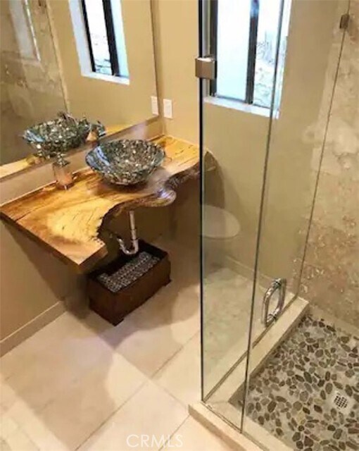 Building Photo - 27957 Lakes Edge Rd