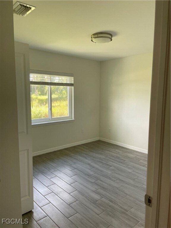 Building Photo - 1114 Circle Dr