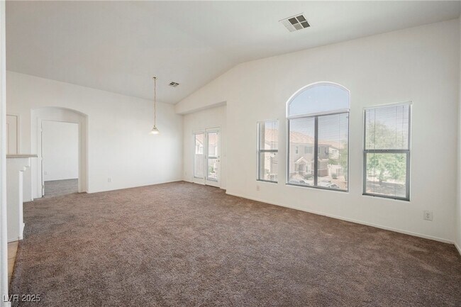 Building Photo - 4847 Double Down Dr