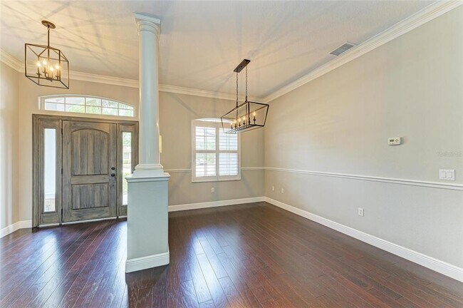 Building Photo - 115 Mill Run E
