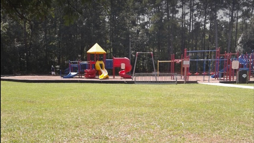 Middleton Park (15 Minute Walk) - 121 Candleberry Cir