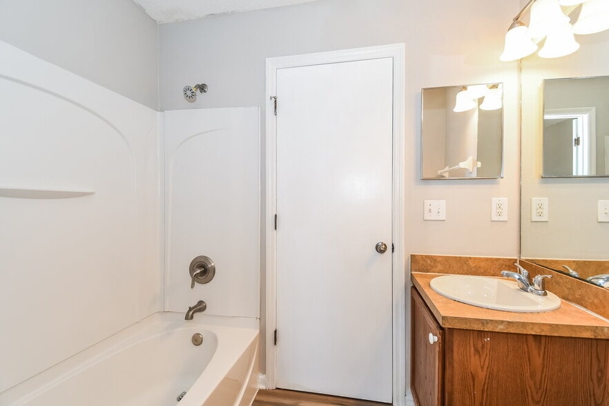 Building Photo - 7753 Highchair Ln