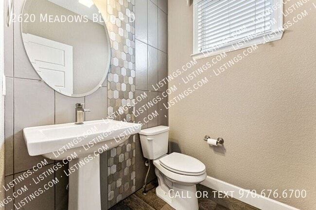 Building Photo - 2620 Meadows Blvd