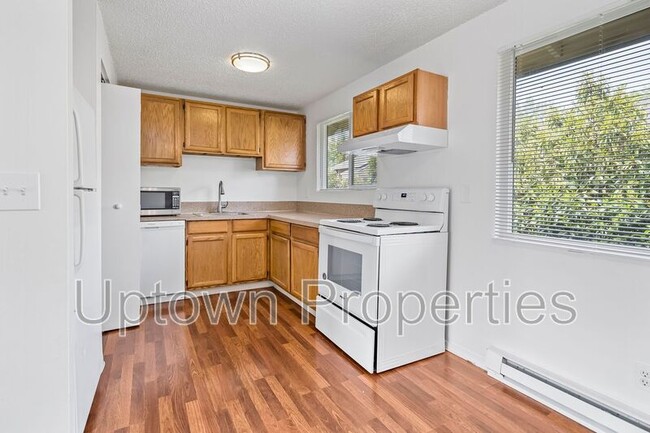 Building Photo - 13000 NW Cornell Rd