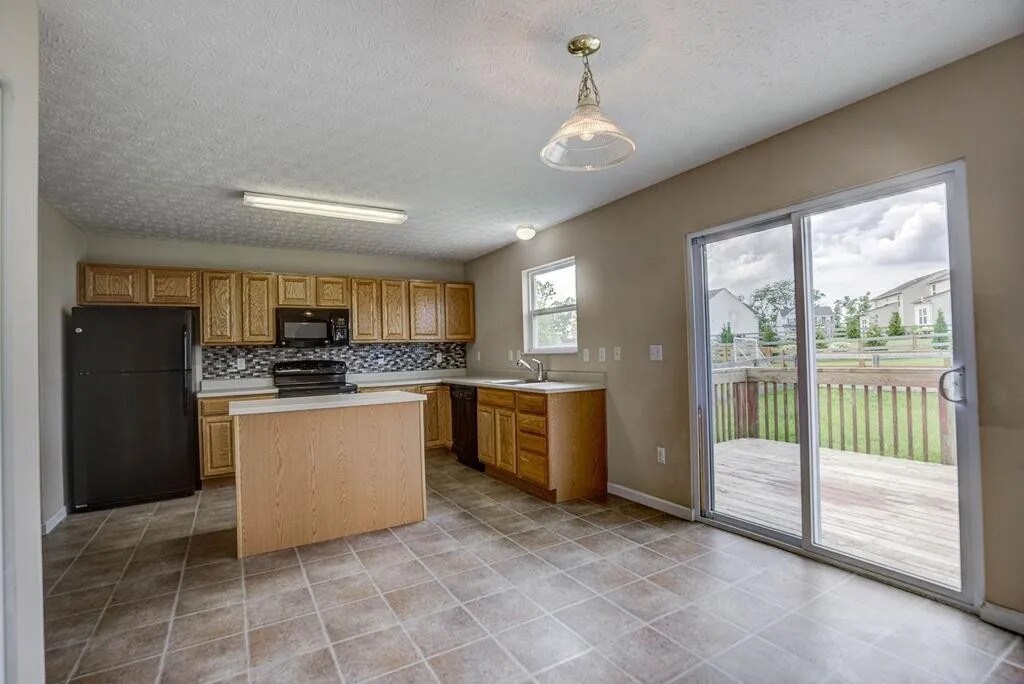 Building Photo - 4731 Springwood Ct