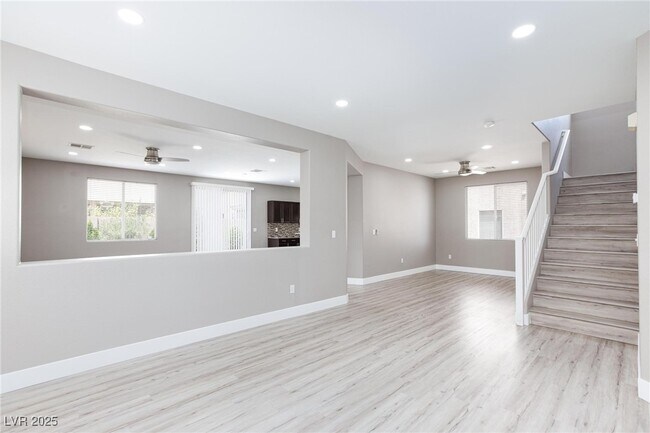 Building Photo - 6813 Baby Jade Ct