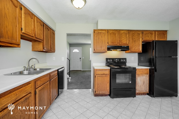 Building Photo - 2710 Moundcrest St