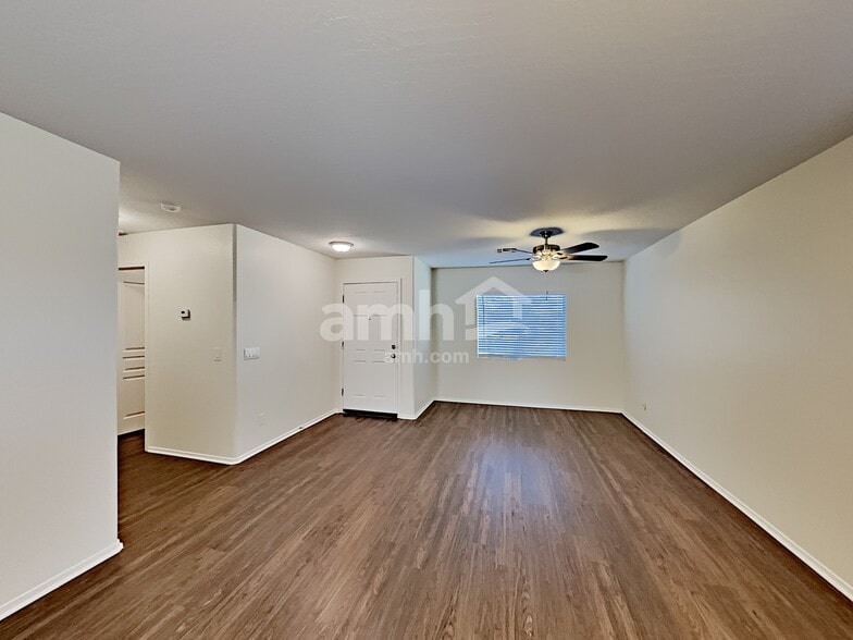 Building Photo - 3740 E Morenci Rd