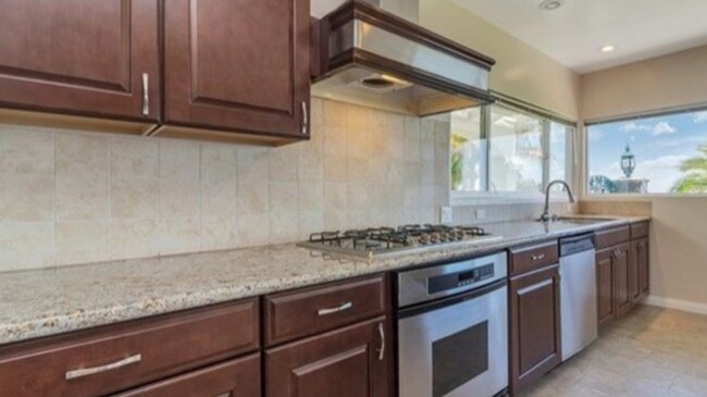 Building Photo - Breathtaking Ocean View Home in San Clemente