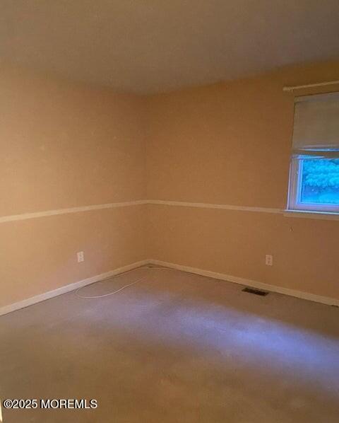 Building Photo - 438 Oak Knoll Dr
