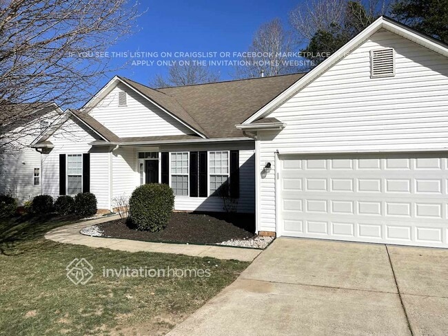 Building Photo - 14643 Eastgrove Dr