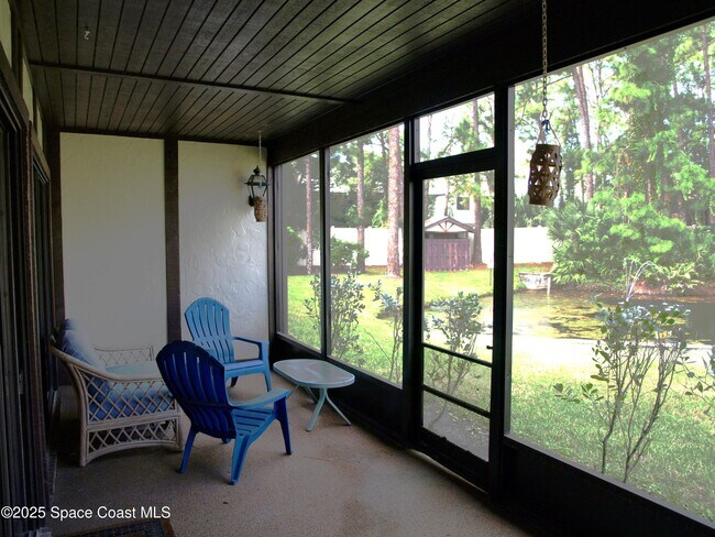 Building Photo - 831 Greenwood Manor Cir