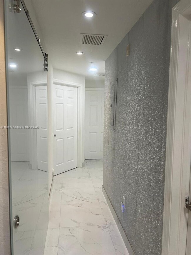 Building Photo - 11501 NW 89th St