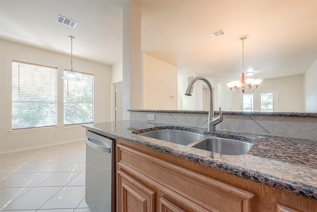 Building Photo - 1119 Palmer St