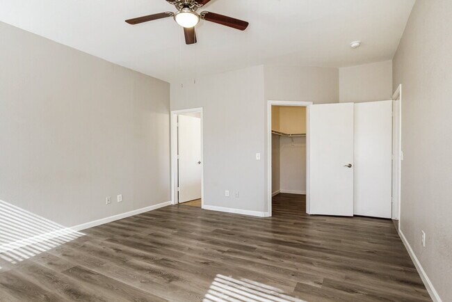 Building Photo - 735 E Michigan Ave