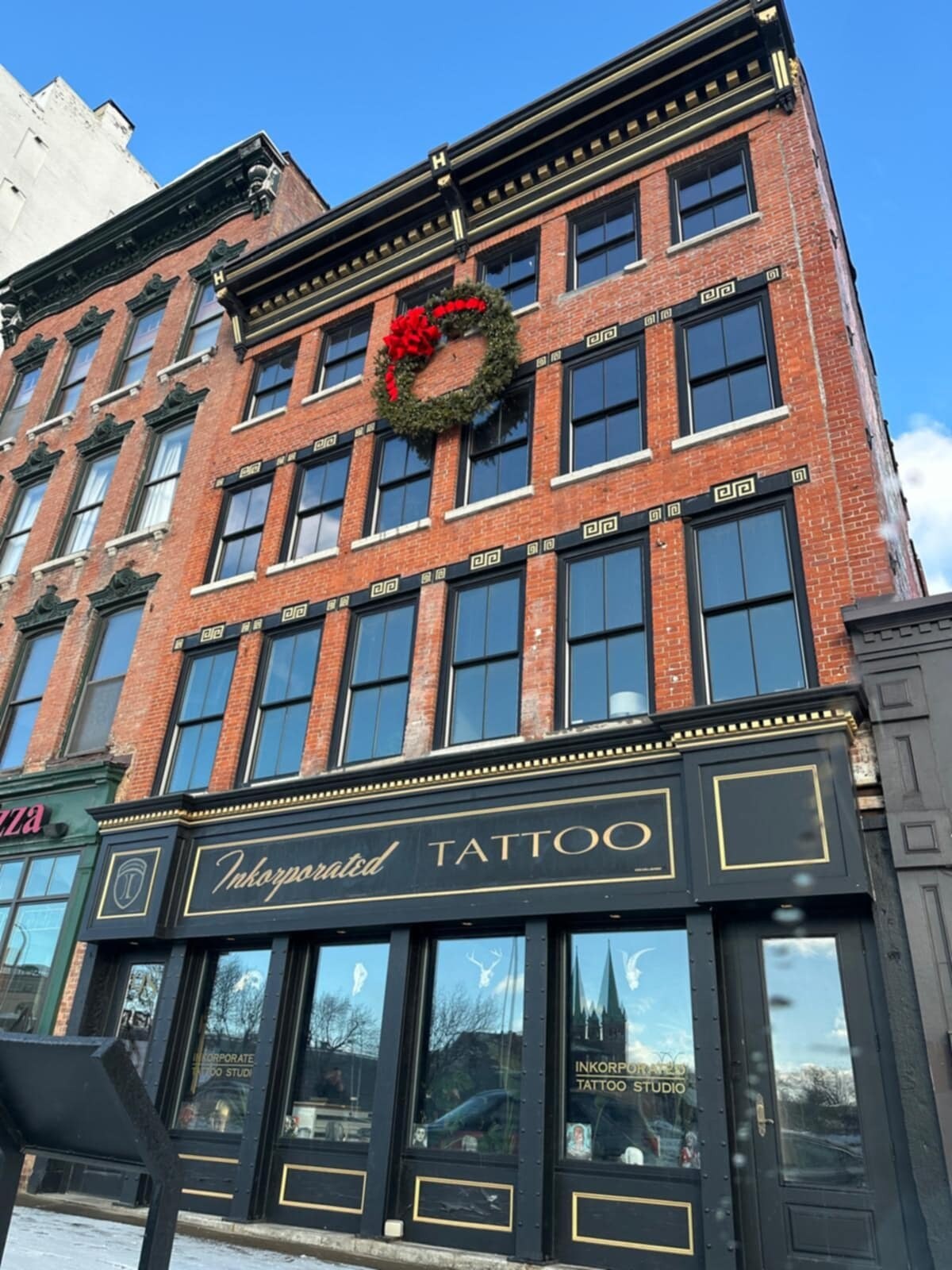 Building Photo - 98 Genesee St