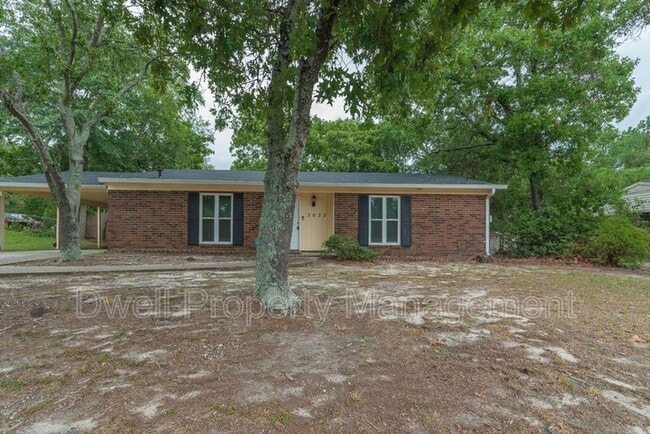 Building Photo - 3633 Madrid Dr N