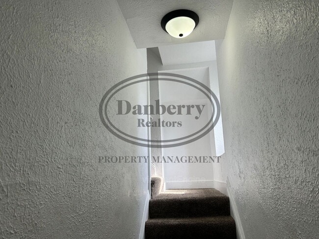 Building Photo - 1848 Cone St