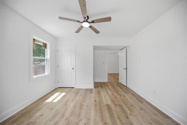 Building Photo - 1073 Grayson Pkwy
