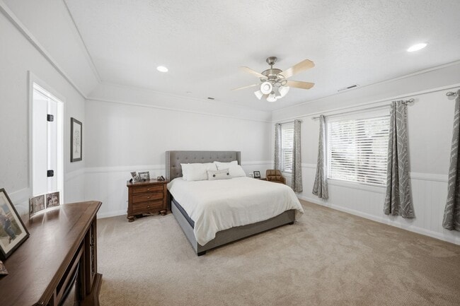 Building Photo - Home with Chef’s Kitchen & RV Parking