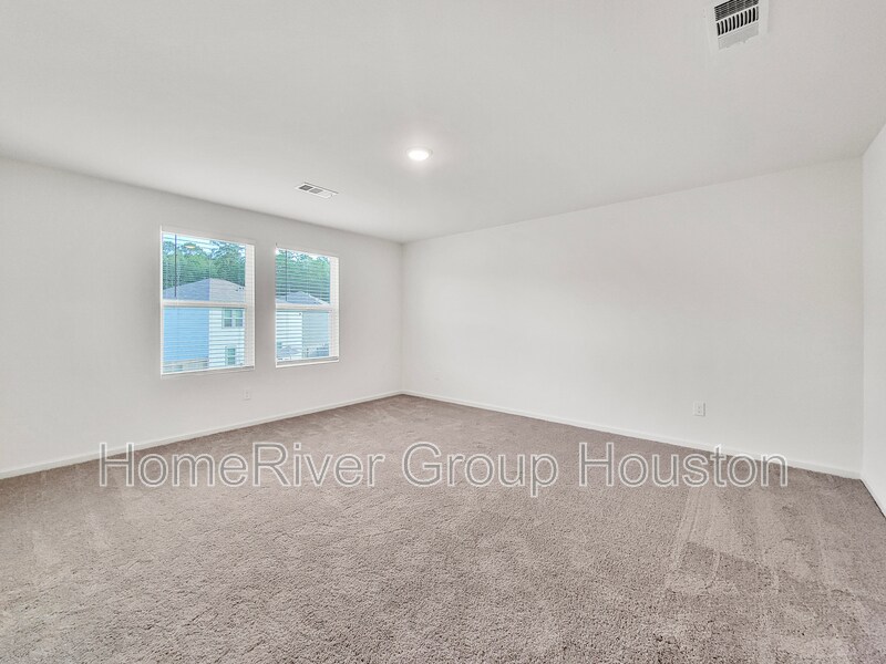 Building Photo - 3602 Bishop Ter Dr