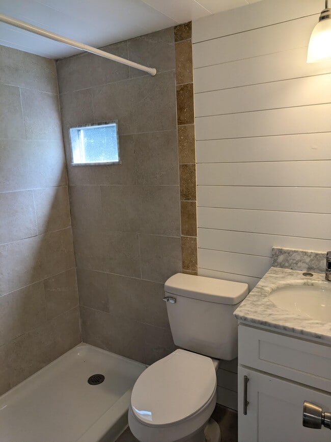 Building Photo - 2934 Plumosa Ln