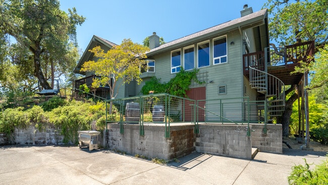 Building Photo - 27750 Asti Rd