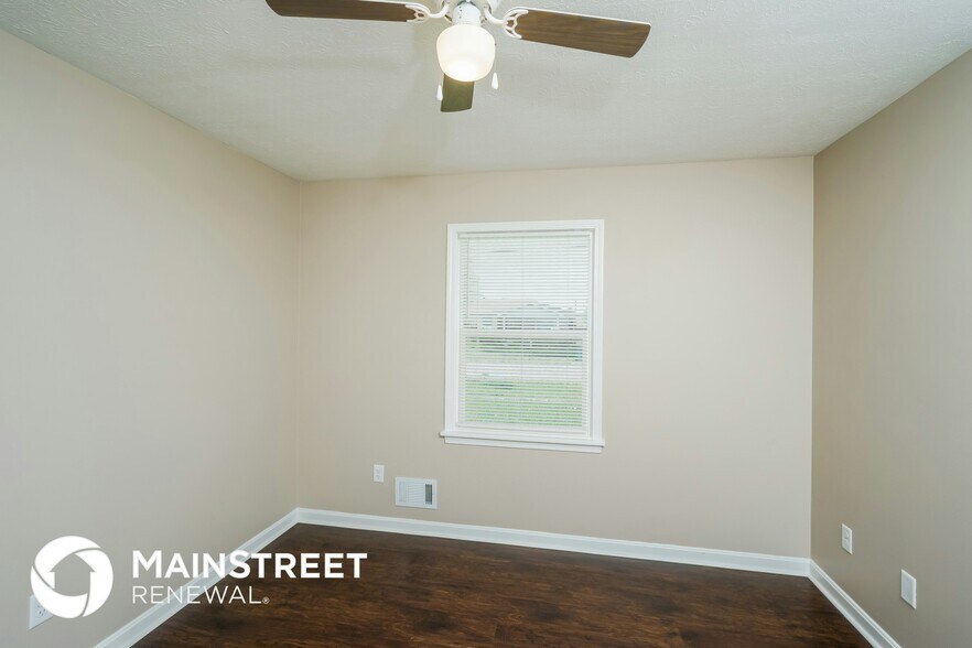 Building Photo - 3114 Tara Gale Dr