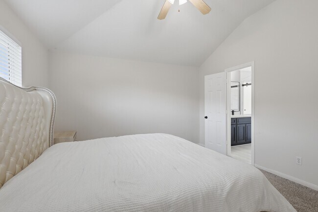 Building Photo - 17003 Analisa Cir
