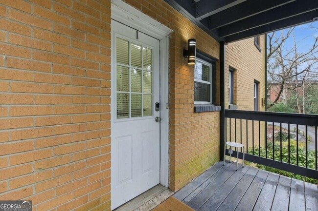 Building Photo - 1010 Scott Blvd