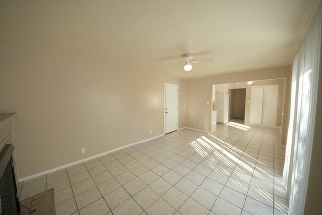 Building Photo - Pittsburg 3 bed/2 bath single family house for rent