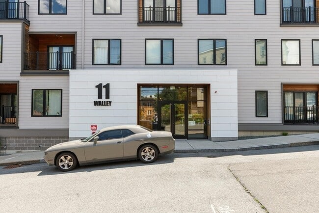 Building Photo - 11 Walley St