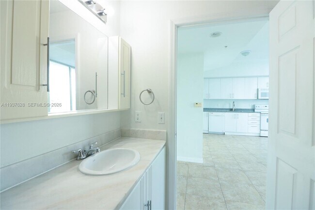 Building Photo - 275 NE 18th St