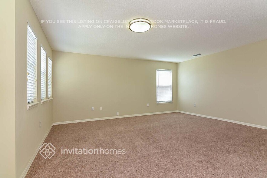 Building Photo - 3290 Fawnwood Dr