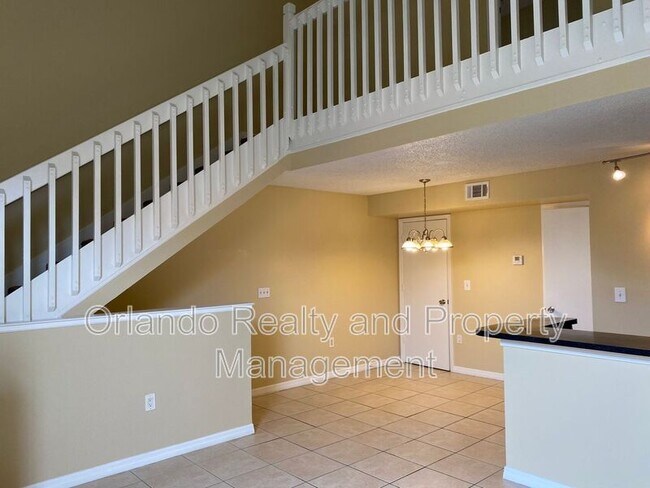 Building Photo - 405 Fountainhead Cir