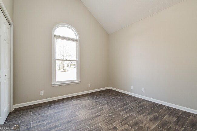 Building Photo - 1209 Claywill Cir