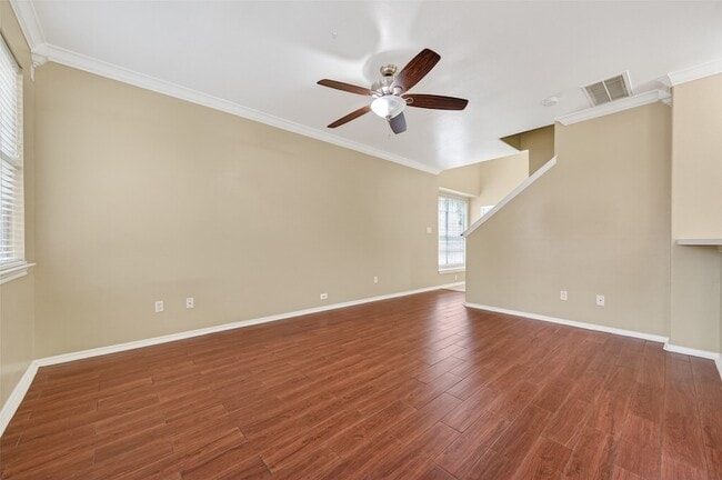 Building Photo - 54 Blue Creek Pl